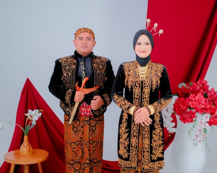 Yani & Saka